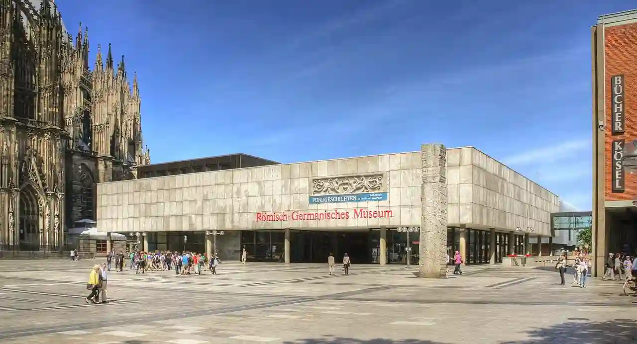 Römisch-Germanisches Museum Köln (2514-16)