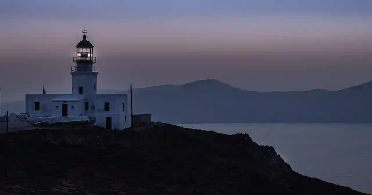 Phare Armenistis (île de Mykonos Grèce)
