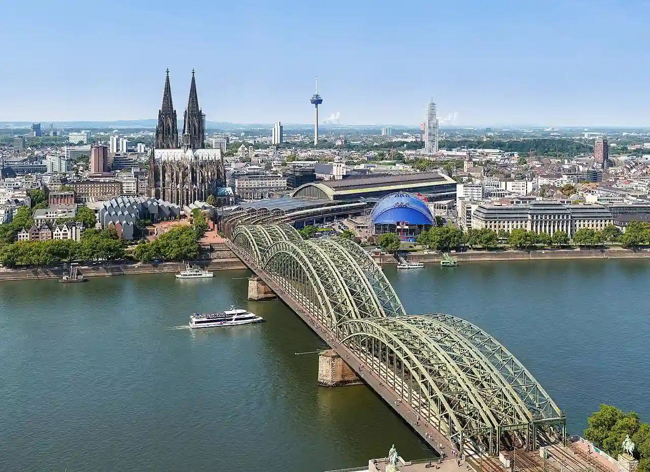 Stadtbild Köln (50MP)