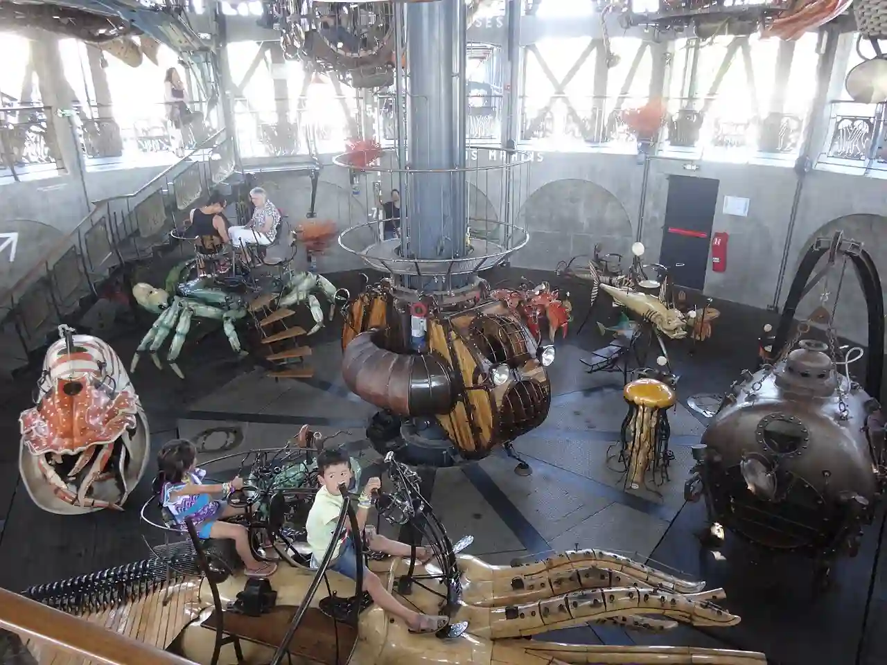 2014 - Carrousel des Mondes Marins - Nantes 01 Lower floor