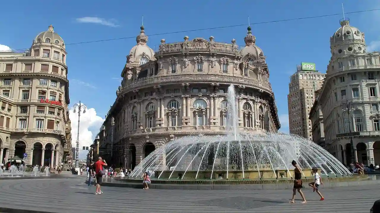 Centre et vieille-ville Gênes 1828 (8195547525)