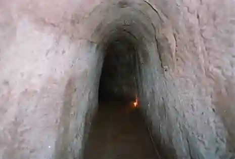 VietnamCuChiTunnels