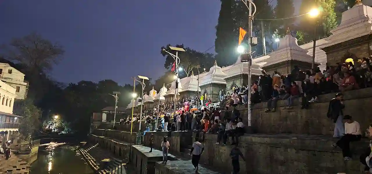 Evening Arati at Pashupatinath Temple (3)