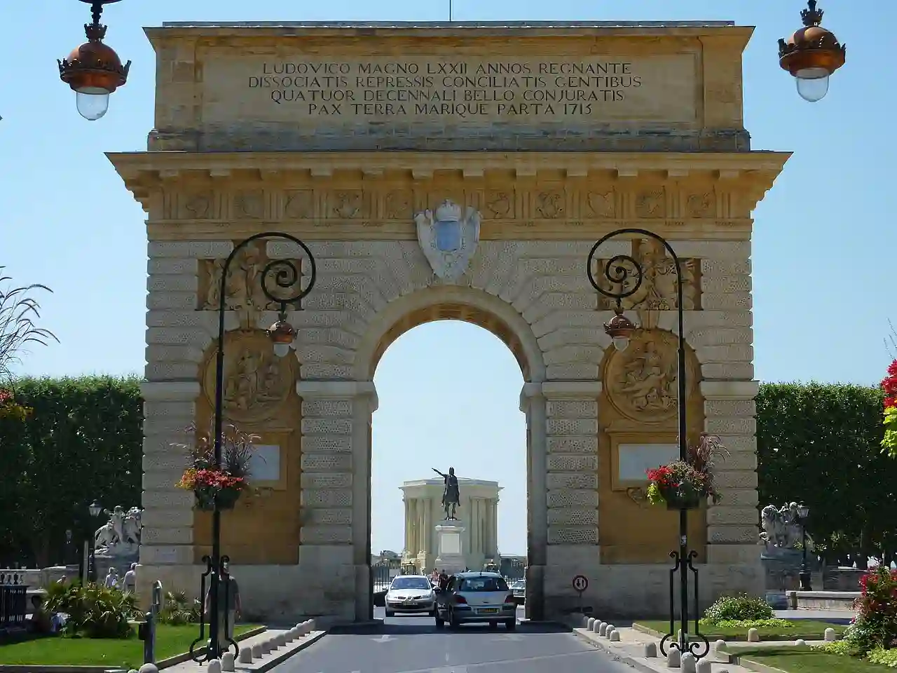231 Montpellier L'Arc de triomphe