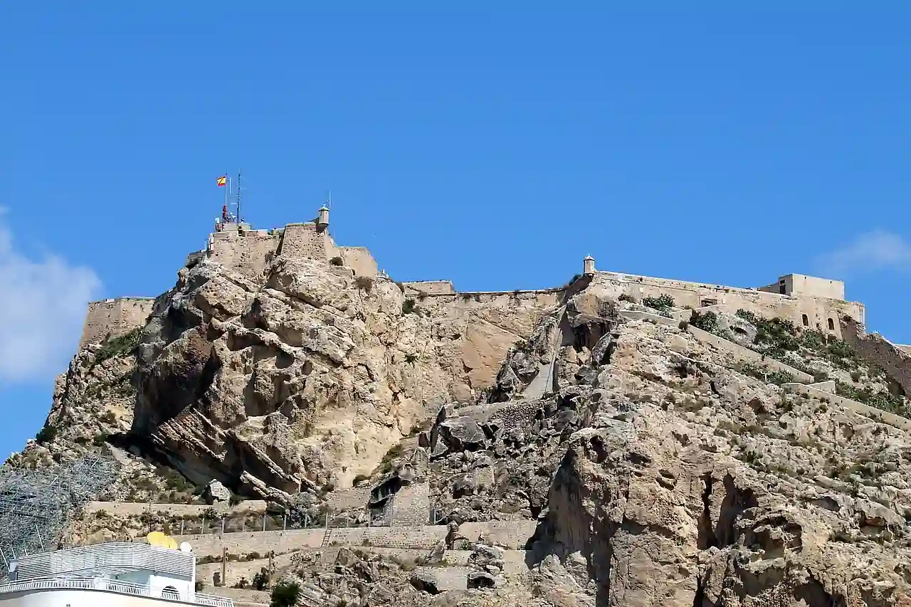 Alicante Castillo de Santa Bárbara 01