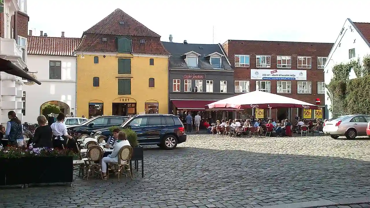Pustervig Torv (Juni)