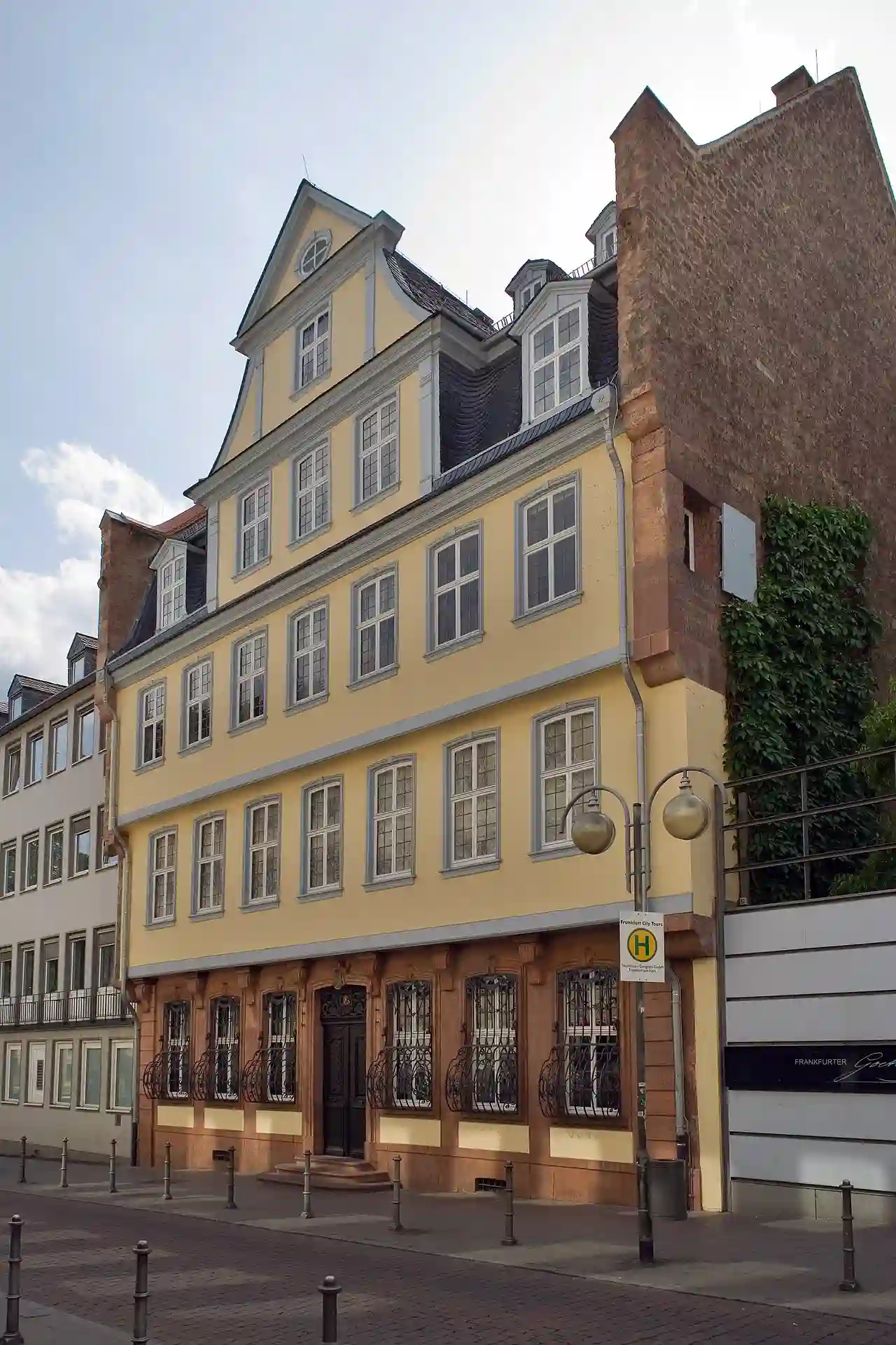 Frankfurt Am Main-Goethe-Haus-Ansicht am Grossen Hirschgraben
