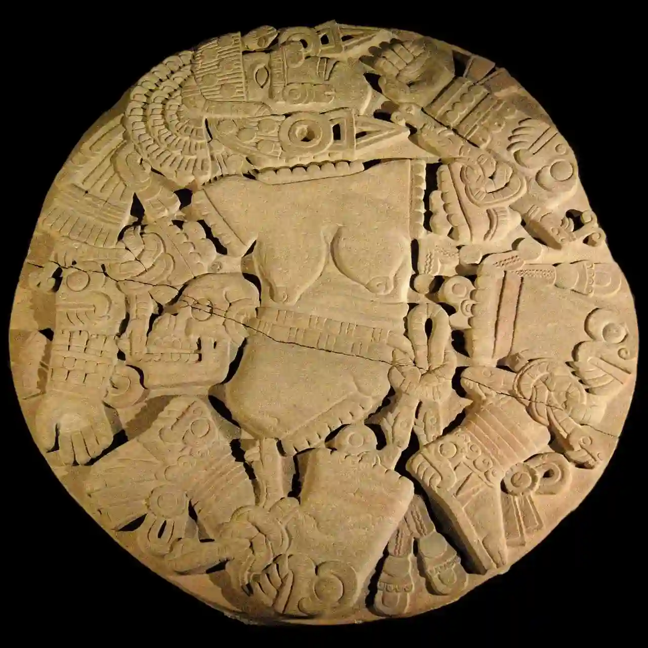 Coyolxauhqui 4095977415 b89d64f008-2