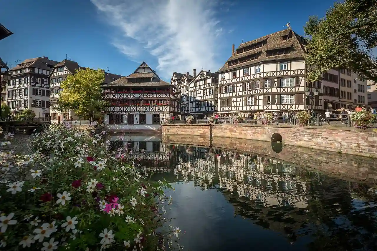 Strasbourg Petite-France place Benjamin-Zix septembre 2015