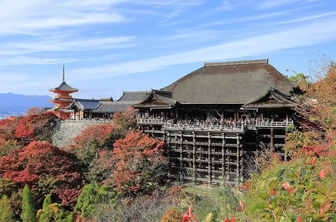 Kiyomizu-dera, Kyoto, November 2016 -02