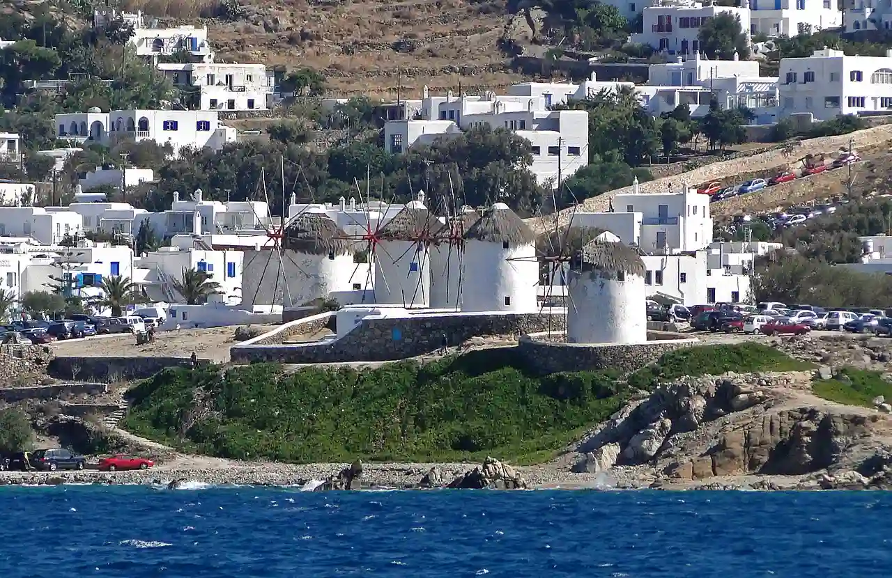 Windmills in Mykonos 02