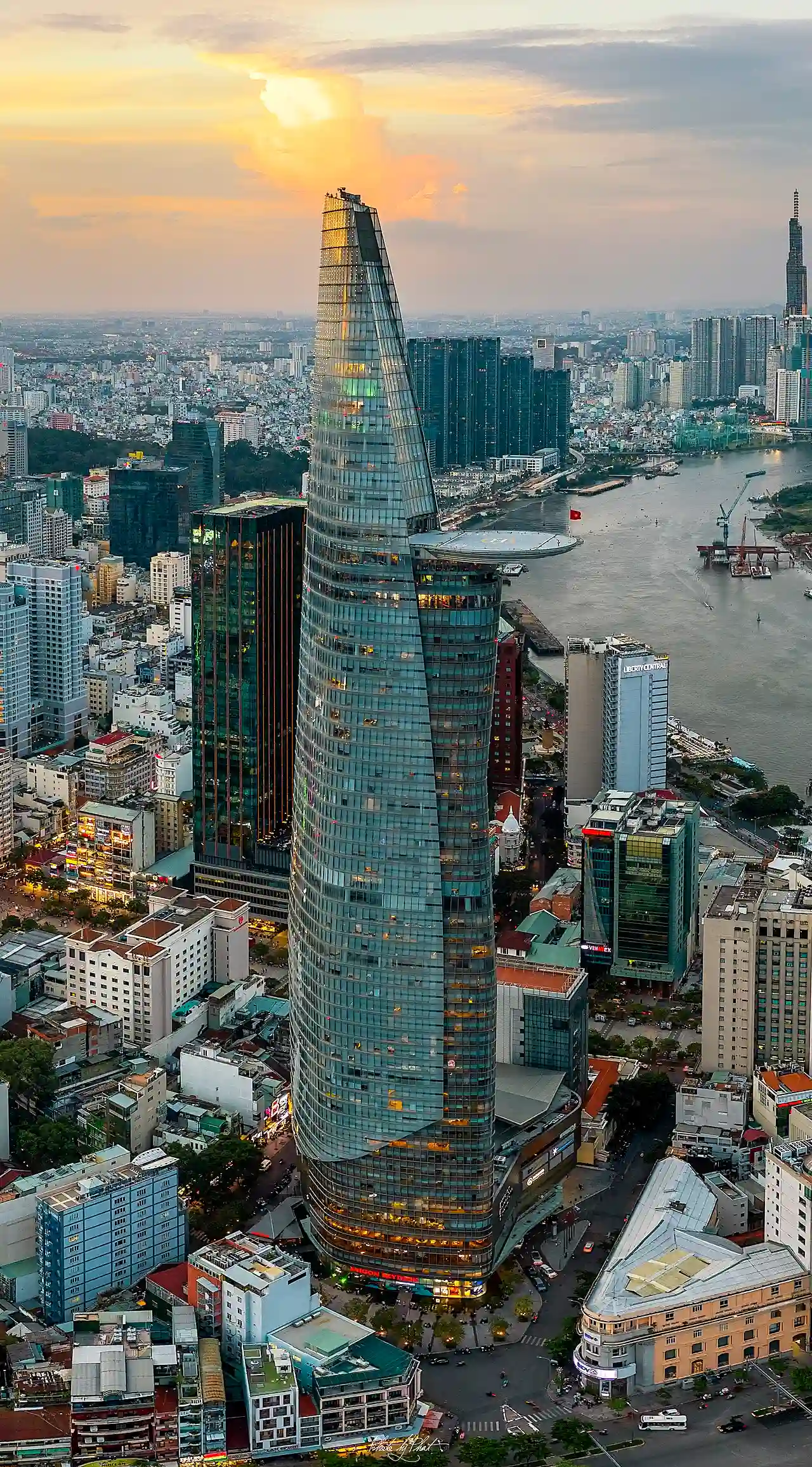 DJI 0550-HDR-Pano Bitexco Financial Tower
