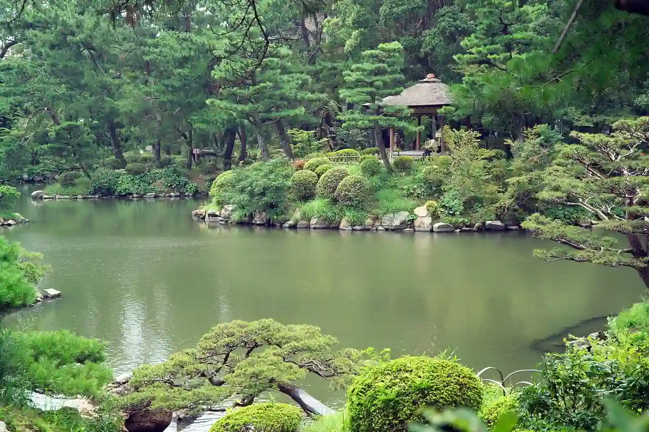 Hiroshima Shukkei-en Pond