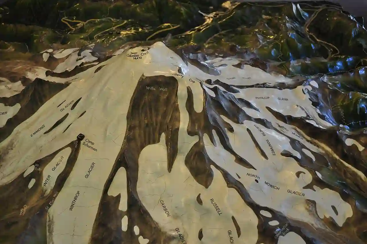 Mount Rainier model 04