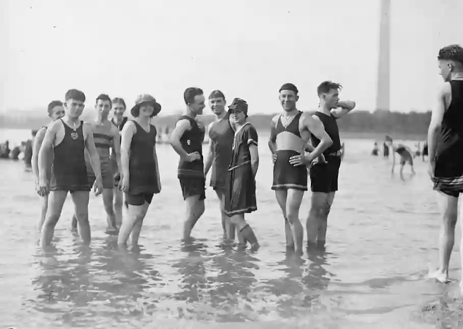 Bathing Beach, [Wash., D.C.]