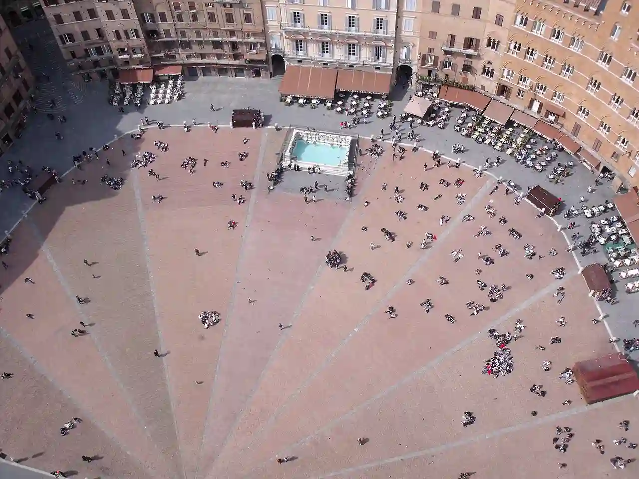 Il campo view from torre