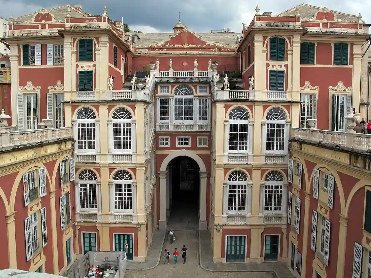 Genova, palazzo reale, controfacciata 03