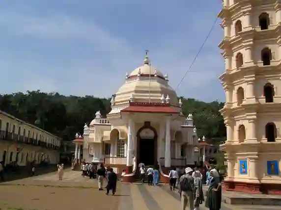 Shanta Durga temple1