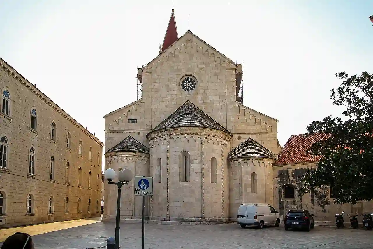 Trogir katedrála sv. Vavřince závěr 1