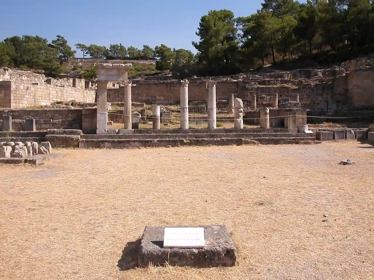 Isola di Rodi - Kameiros - Piazza della fontana
