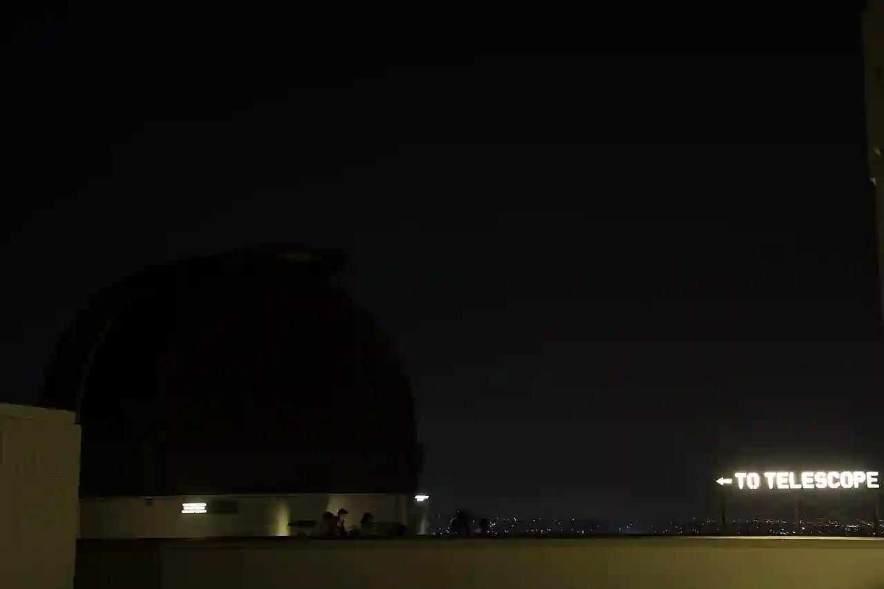 --- To Telescope (8965650681)