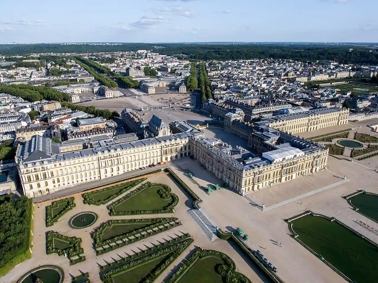 Vue aérienne du domaine de Versailles par ToucanWings - Creative Commons By Sa 3.0 - 083