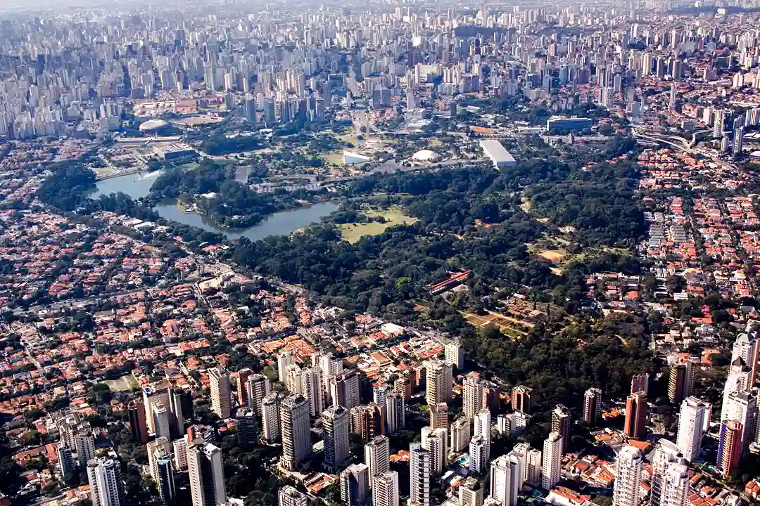 Parque do ibirapuera visto do céu