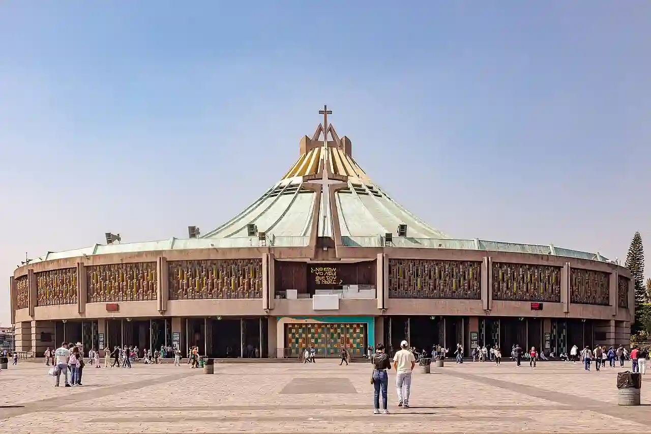 Mexico city Insigne y Nacional Basílica de Santa María de Guadalupe 7