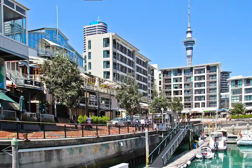 1-NZ-Auckland-Sky-Waterfront