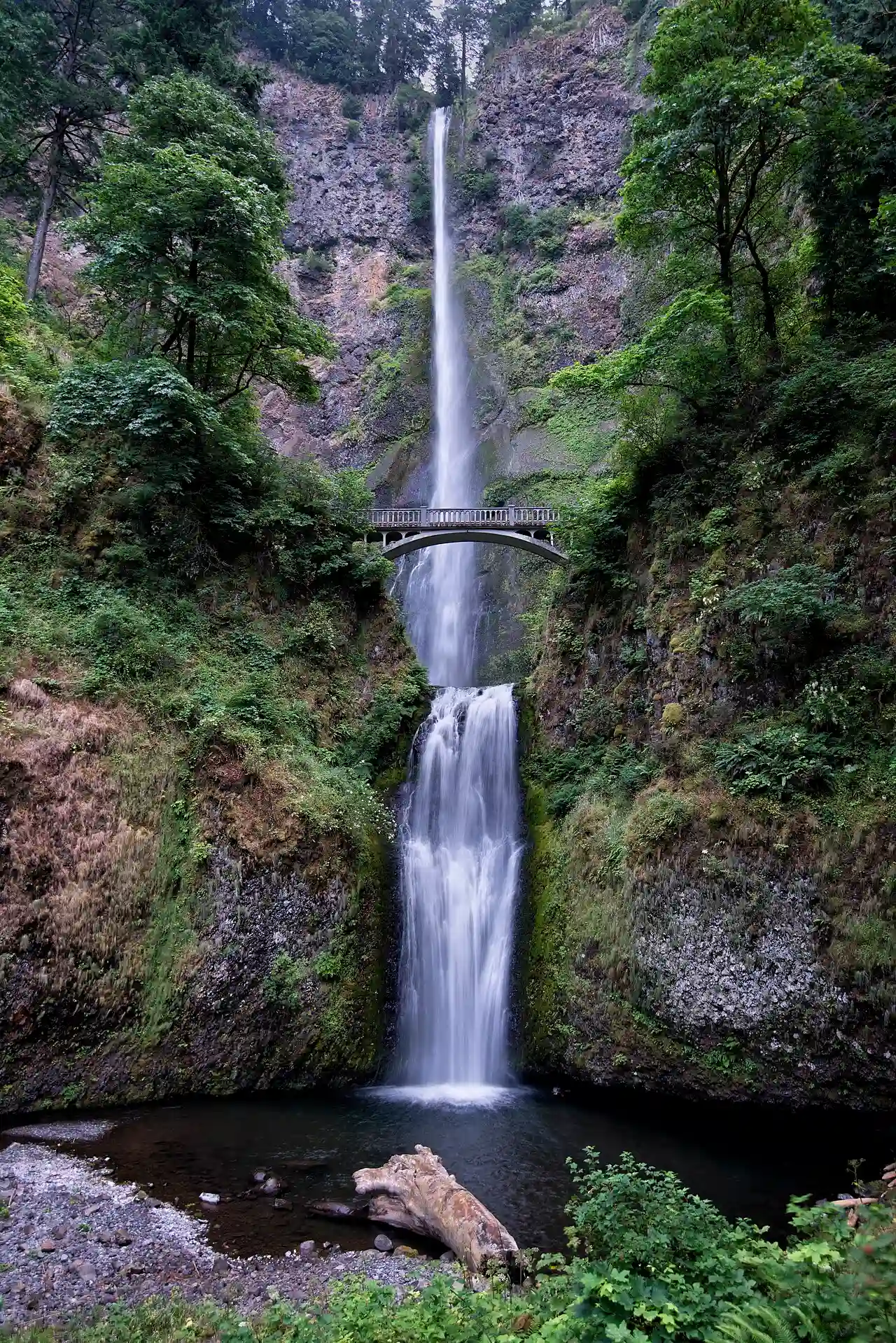 Multnomah Falls on 2 August 2012