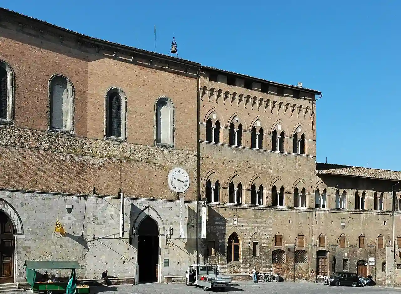 Facade Santa Maria della Scala