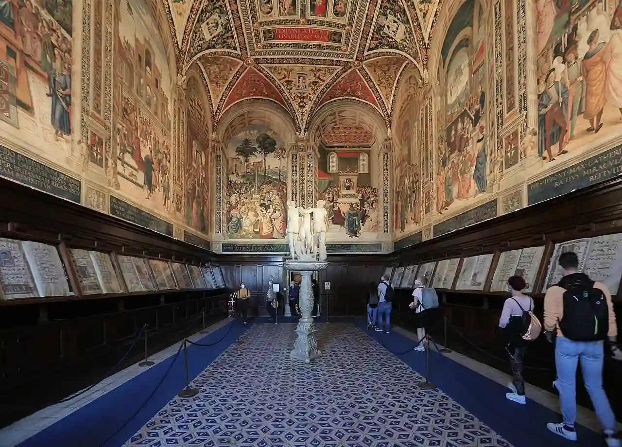 Dom Siena Bibliothek