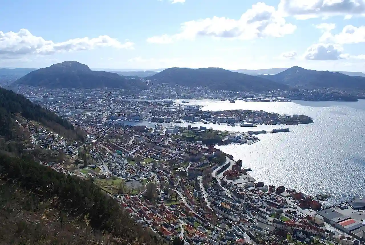 Utsikt fra Sandviksfjellet