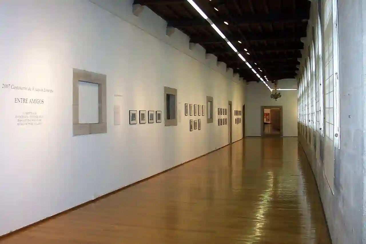 Pasillo do Museo do Pobo Galego