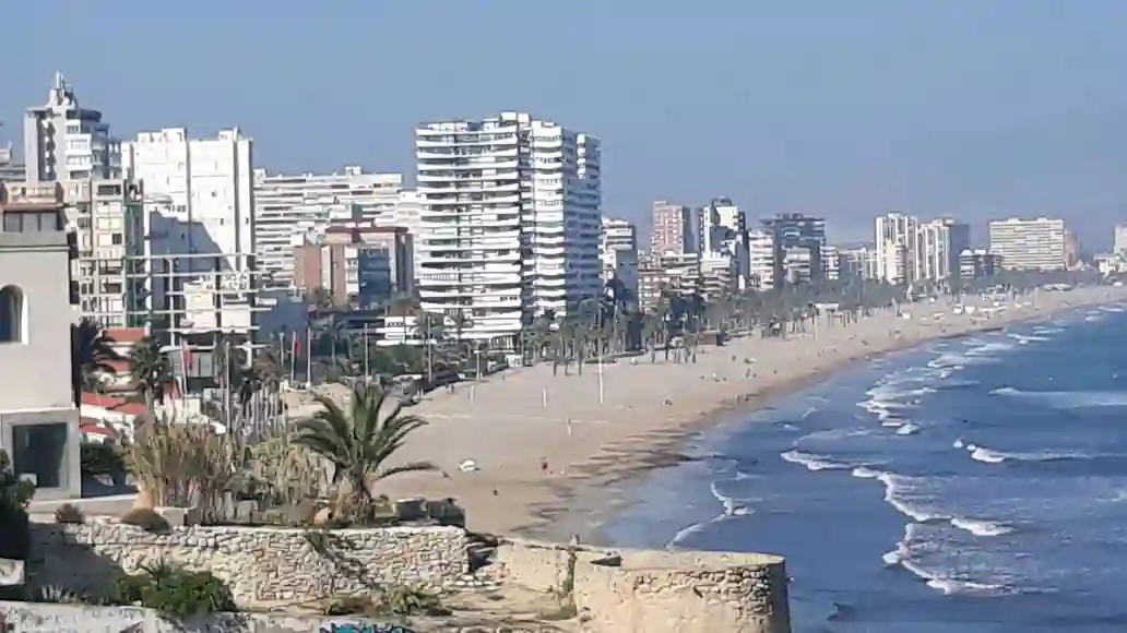 Playa de San Juan desde el Cabo de la Huerta, Alicante