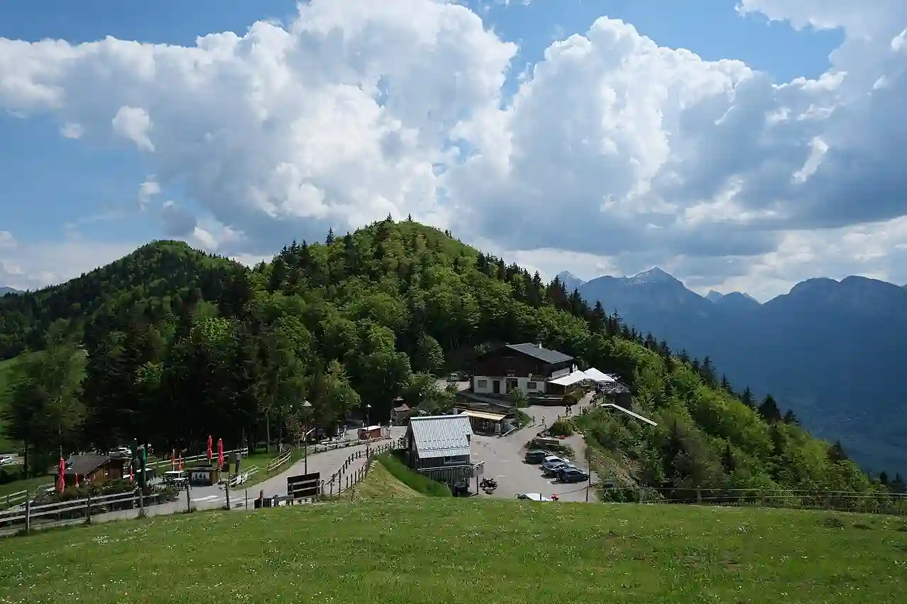 Col de la Forclaz (51221253037)